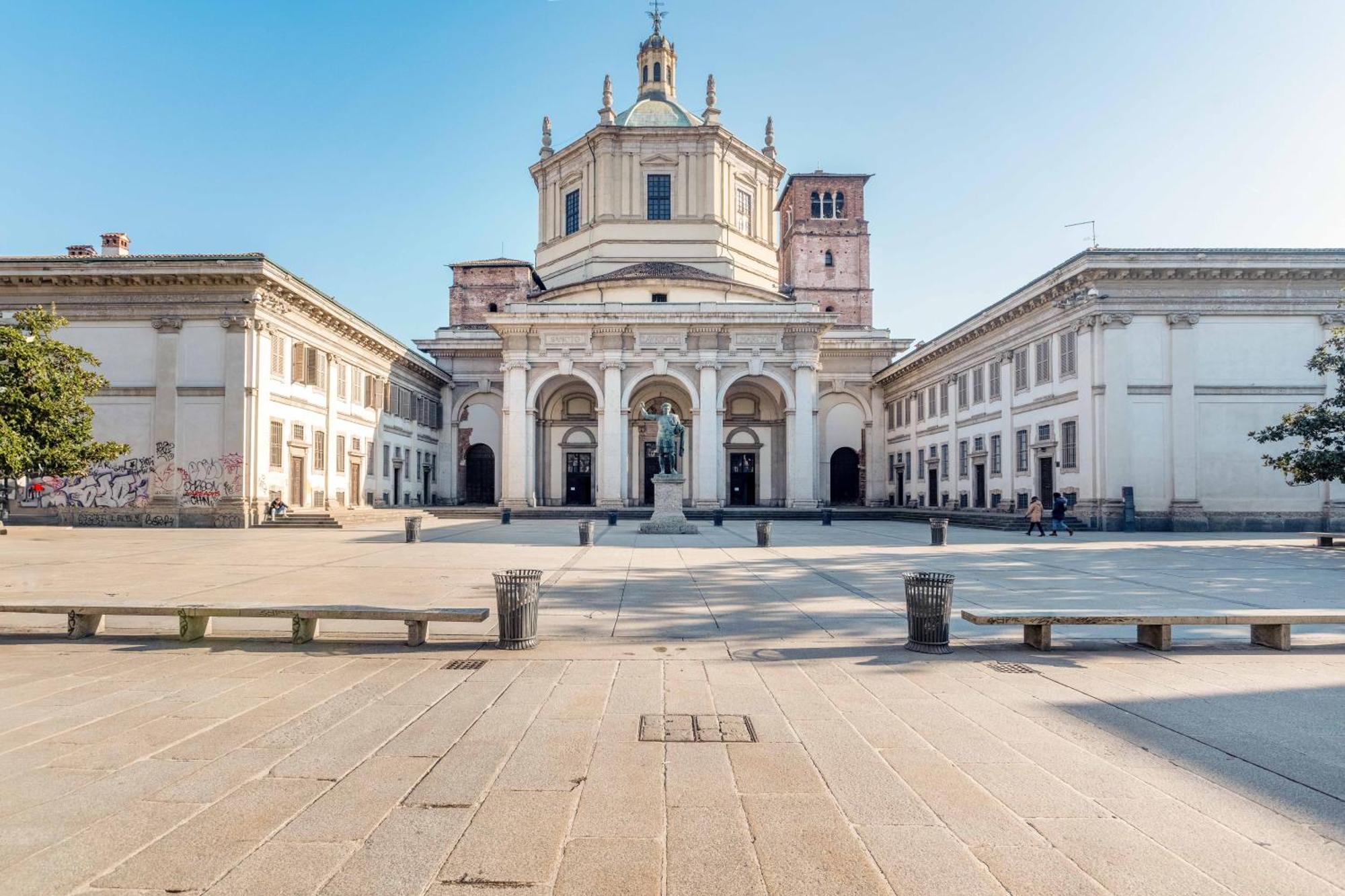 One Bedroom Apartment With Terrace Near Duomo Mediolan Zewnętrze zdjęcie